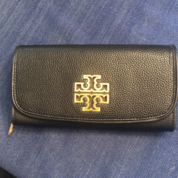 NWOT T.Burch Britten Envelope Continental Wallet - Picture 1 of 3